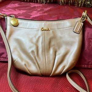Coach Blush pink/gold Women's Bag-EUC